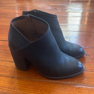 Lucky Brand Salza Bootie
